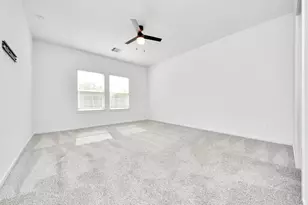 13517 Heritage Mdw Ln, Houston, TX 77047 - Photo 16