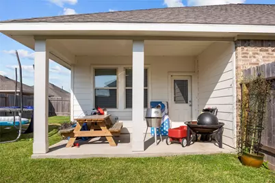 8423 Moonlight Bay Circle, Baytown, TX 77523 - Photo 32