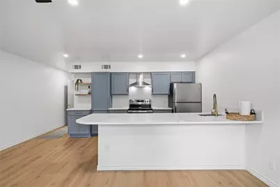 1405 Shadowdale Drive #23, Houston, TX 77043 - Photo 4