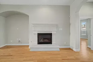 3818 Bandera Reserve Ln, Houston, TX 77059 - Photo 10