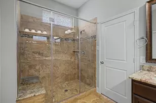 3818 Bandera Reserve Ln, Houston, TX 77059 - Photo 26