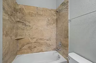 3818 Bandera Reserve Ln, Houston, TX 77059 - Photo 32