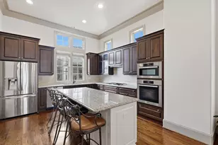 314 W Clay St, Houston, TX 77019 - Photo 18