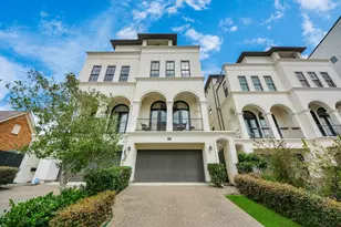 314 W Clay St, Houston, TX 77019 - Photo 2