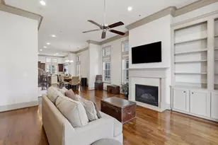 314 W Clay St, Houston, TX 77019 - Photo 12