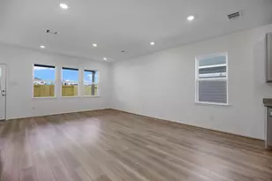 21814 Honey Scent Ln, Cypress, TX 77433 - Photo 6