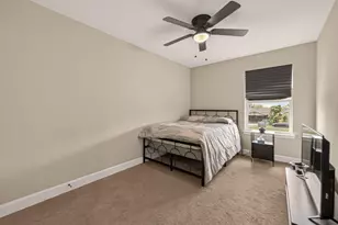 9724 Racine St, Houston, TX 77029 - Photo 16