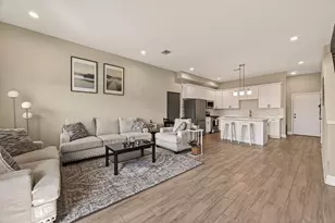9724 Racine St, Houston, TX 77029 - Photo 10