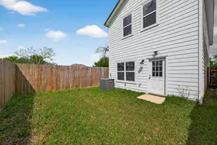 9724 Racine St, Houston, TX 77029 - Photo 20