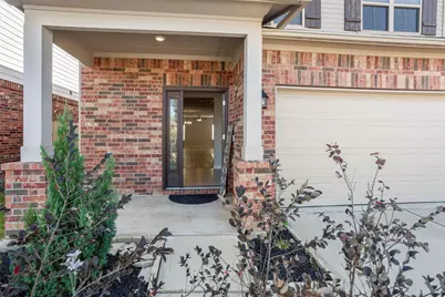 4203 W Bayou Maison Circle, Dickinson, TX 77539 - Photo 4