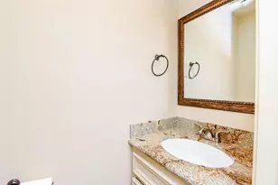 9203 S Pass Ln, Houston, TX 77064 - Photo 16