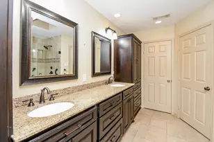 9203 S Pass Ln, Houston, TX 77064 - Photo 26