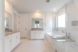 56 Venetia Grove Dr, The Woodlands, TX 77375 - Photo 26