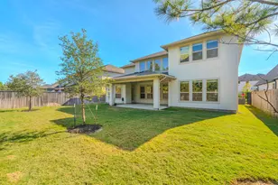 56 Venetia Grove Dr, The Woodlands, TX 77375 - Photo 46