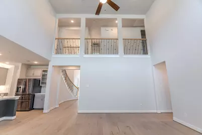 56 Venetia Grove Drive, The Woodlands, TX 77375 - Photo 12