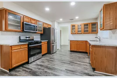 18815 Jodywood Drive, Humble, TX 77346 - Photo 6