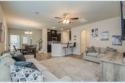 13309 Myrtle Meadows Lane, Houston, TX 77048 - Photo 6