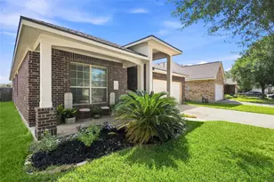 18418 Tristandale Ln, Spring, TX 77379 - Photo 2