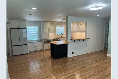 3601 17th Street N, Texas City, TX 77590 - Photo 6