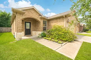 12027 Rockridge Falls Dr, Tomball, TX 77375 - Photo 2
