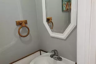 4732 SE Orange St, Bacliff, TX 77518 - Photo 2