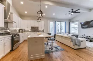 823 Mansfield St, Houston, TX 77091 - Photo 10