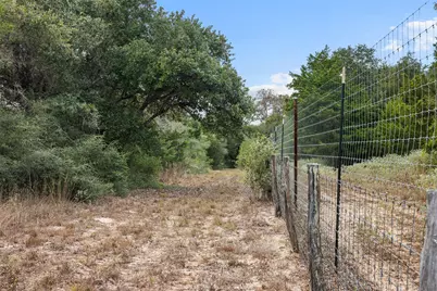 1800 County Road 122, Hallettsville, TX 77964 - Photo 24