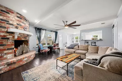 2507 Kevin Lane, Houston, TX 77043 - Photo 2