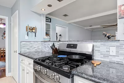 2507 Kevin Lane, Houston, TX 77043 - Photo 10