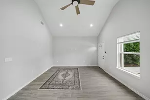 396 Westchase, Montgomery, TX 77316 - Photo 4