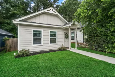 396 Westchase, Montgomery, TX 77316 - Photo 2