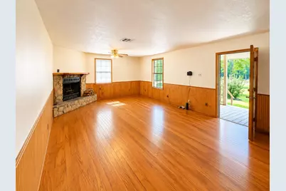 515 County Road 422, Bronson, TX 75930 - Photo 2
