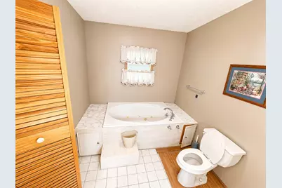 515 County Road 422, Bronson, TX 75930 - Photo 6