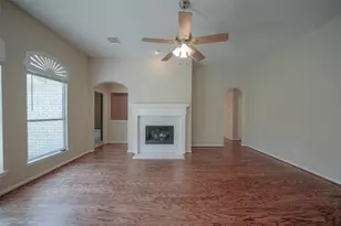 39 Belcarra Pl, The Woodlands, TX 77382 - Photo 14