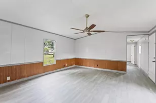118 Canvasback N, Baytown, TX 77523 - Photo 4