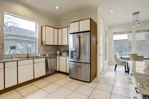 4818 Cedar St, Bellaire, TX 77401 - Photo 10