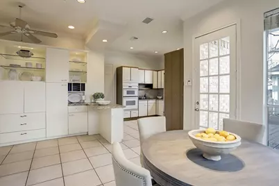 4818 Cedar Street, Bellaire, TX 77401 - Photo 16