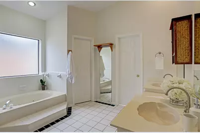 4818 Cedar Street, Bellaire, TX 77401 - Photo 20
