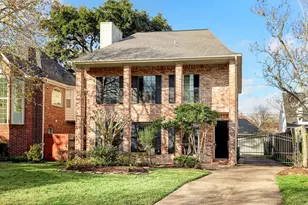 4818 Cedar St, Bellaire, TX 77401 - Photo 1