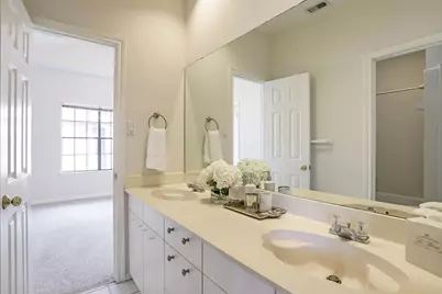 4818 Cedar Street, Bellaire, TX 77401 - Photo 24