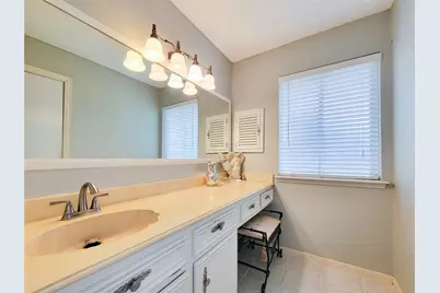 12207 Chartwell Drive, Houston, TX 77031 - Photo 26