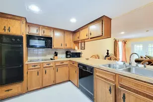 12207 Chartwell Dr, Houston, TX 77031 - Photo 10