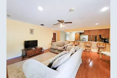 12207 Chartwell Drive, Houston, TX 77031 - Photo 18