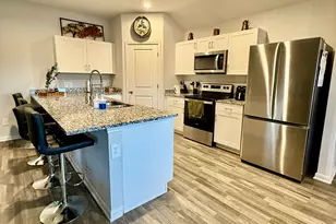 302 Del Monte Dr, Huntsville, TX 77320 - Photo 14