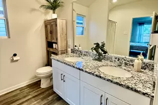 302 Del Monte Dr, Huntsville, TX 77320 - Photo 12