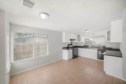 7403 W Fuqua Drive, Houston, TX 77489 - Photo 2