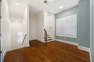 2020 Sabine St, Houston, TX 77007 - Photo 16