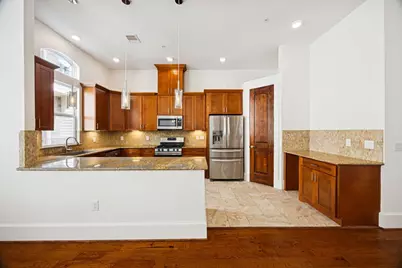 2020 Sabine Street, Houston, TX 77007 - Photo 4