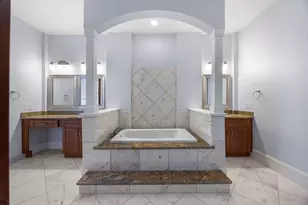 2020 Sabine St, Houston, TX 77007 - Photo 8