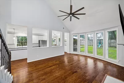 8123 Clarion Way, Houston, TX 77040 - Photo 10